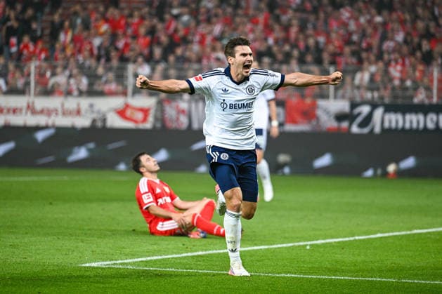11.09.2026, Fussball, Saison 2026 2027, Bundesliga, 1. FC Union Berlin - FC Schalke 04, Maximilian Wöber (FC Schalke 04) freut sich über das Tor zum 1:3, xRHR-FOTO YYx *** September 11, 2026, Soccer, 2026–2027 Season, Bundesliga, 1. FC Union Berlin vs. FC Schalke 04, Maximilian Wöber of FC Schalke 04 celebrates scoring the goal that made the score 1–3, xRHR PHOTO YYx Copyright: KROEGER RHR-FOTOx RHR-FOTO YY