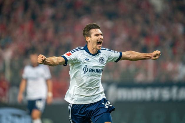 Deutschland: Bundesliga 2026 - 2027, 3. Spieltag - 1. FC Union Berlin vs FC Schalke 04 - Stadion An der Alten Försterei (Berlin): Maximilian Wöber (FC Schalke 04, 39) Tor, Torjubel, Emotionen, Jubel, Freude *** Germany Bundesliga 2026–2027, Matchday 3: 1. FC Union Berlin vs. FC Schalke 04, Stadion An der Alten Försterei, Berlin; Maximilian Wöber (FC Schalke 04), 39th goal, goal celebration, emotions, cheering, joy Copyright: xTomxLauruschkatx