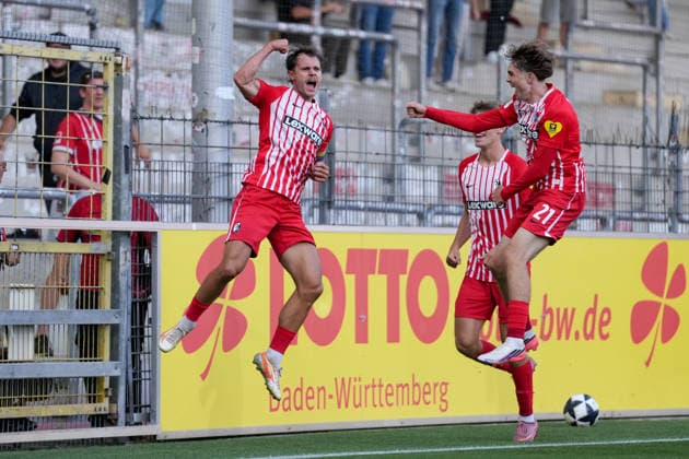 Fabian Rüdlin Fabian Ruedlin SC Freiburg II, 05 Goal celebration, Emotions, Shot on goal, Finish, Goal scored, Goal, Hit, Germany, Soccer, Regionalliga Südwest, Matchday 7, 2026 2027, SC Freiburg II vs. SV Sandhausen, September 11, 2026, Dreisamstadion, Freiburg, Dreisamstadion, Baden-Württemberg, Germany Copyright: xArnexAmbergx