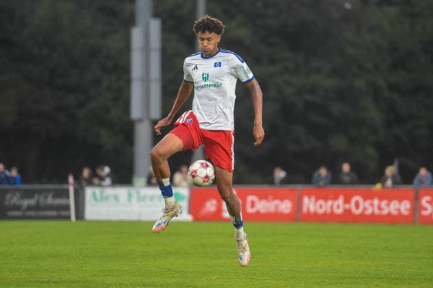 Soccer I Men s Team I 2026–2027 Season I Regionalliga Nord I Matchday 8 I SC Weiche Flensburg 08 vs. Hamburger SV II I September 11, 2026 Jason Bissi Mouelle, 19, Hamburger SV II Copyright: xLobeca JanxKirschnerx