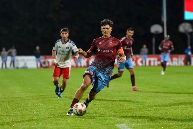 Soccer I Men s Team I 2026–2027 Season I Regionalliga Nord I Matchday 8 I SC Weiche Flensburg 08 vs. Hamburger SV II I September 11, 2026 Theo Behrmann 28, SC Weiche Flensburg 08 Copyright: xLobeca JanxKirschnerx