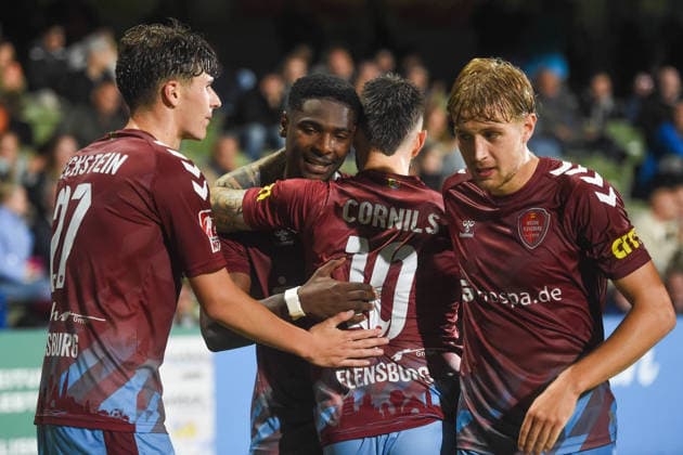 Soccer I Men s Team I 2026–2027 Season I Regionalliga Nord I Matchday 8 I SC Weiche Flensburg 08 vs. Hamburger SV II I September 11, 2026; from left: Tanyel Eckstein 27, SC Weiche Flensburg 08, Ibrahim Bashiru Ali 26, SC Weiche Flensburg 08, Marcel Cornils 10, SC Weiche Flensburg 08, Benjamin Lamce 6, SC Weiche Flensburg 08 Copyright: xLobeca JanxKirschnerx