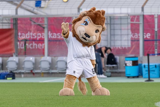 Sechzgerl, the mascot of TSV 1860 Munich (GER), TSV 1860 Munich vs. TSV Schwaben Augsburg, soccer, Bavarian Regional League, Matchday 8, 2026–2027 season, September 11, 2026 DFL and DFB regulations prohibit any use of photographs as image sequences and or quasi-video. Photo: HMB Media, Heike Feiner Copyright: HMBxMedia HeikexFeiner