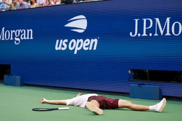 US Open tennis tournament - Day 13 Alexander Zverev of Germany reacts during his match against Karen Khachanov of Russia during the Men s Singles semi-final of the US Open Tennis Championships at the USTA Billie Jean King National Tennis Center in Flushing Meadows, New York, USA, 11 September 2026. The 2026 US Open tournament runs from 23 August to 13 September. FLUSHING MEADOWS NEW YORK United States  Copyright: xCRISTOBALxHERRERA-ULASHKEVICHx
