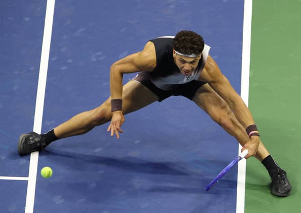 September 11, 2026, New York City, New York, USA: BEN SHELTON of USA during the match against F. Tiafoe of USA in the semifinals of Grand Slam tournament US Open. New York, USA. New York City USA - ZUMAc278 20260911_zsp_c278_050 Copyright: xMarcinxCholewinskix