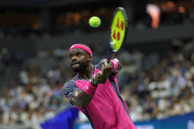 US Open tennis tournament - Day 13 Frances Tiafoe of the US in action against Ben Shelton of the US during the Men s Singles Semifinals of the US Open Tennis Championships in Flushing Meadows, New York, USA, 11 September 2026. FLUSHING MEADOWS NEW YORK United States  Copyright: xSARAHxYENESELx