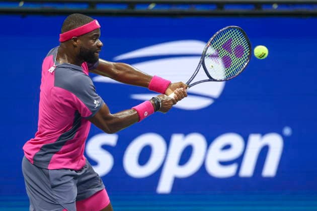 US Open tennis tournament - Day 13 Frances Tiafoe of the US in action against Ben Shelton of the US during the Men s Singles Semifinals of the US Open Tennis Championships in Flushing Meadows, New York, USA, 11 September 2026. FLUSHING MEADOWS NEW YORK United States  Copyright: xSARAHxYENESELx
