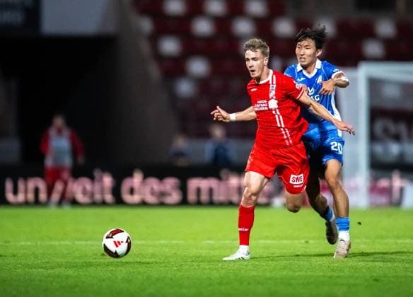 SOCCER REGIONAL LEAGUE NORTHEAST 2026–2027 SEASON, MATCHDAY 8: FC ROT WEISS ERFURT VS. RSV EINTRACHT 1949 ** FOR EDITORIAL USE ONLY ** EDITORIAL USE ONLY ** p 11 09 2026 Erfurt Soccer Regional League Northeast Matchday 8, 2026–2027 Season, Steigerwaldstadion, FC Rot-Weiss Erfurt vs. RSV Eintracht 1949; photo by Laurenz Dehl 29 FC Rot’Weiß Erfurt in a tackle with Dong-woo Kim 20 RSV Eintracht 1949 Germany Thuringia Erfurt Copyright SaschaxFromm Copyright: SaschaxFromm doc87kbi0sxbqvv54e7axh ,EDITORIAL USE ONLY Copyright: SaschaxFromm