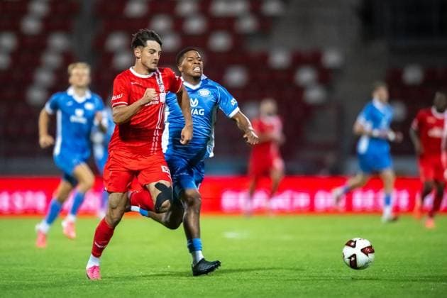 SOCCER REGIONAL LEAGUE NORTHEAST 2026–2027 SEASON, MATCHDAY 8: FC ROT WEISS ERFURT vs. RSV EINTRACHT 1949 ** FOR EDITORIAL USE ONLY ** ** p 11 09 2026 Erfurt Soccer Northeast Regional League Matchday 8, 2026–2027 Season, Steigerwaldstadion: FC Rot-Weiss Erfurt vs. RSV Eintracht 1949. Pictured: Dustin Forkel 17 of FC Rot-Weiss Erfurt in a tackle with Joshua Uwakhonye 46 RSV Eintracht 1949 Germany Thuringia Erfurt Copyright SaschaxFromm Copyright: SaschaxFromm doc87kbiv463jl1g99hjqgs ,EDITORIAL USE ONLY Copyright: SaschaxFromm