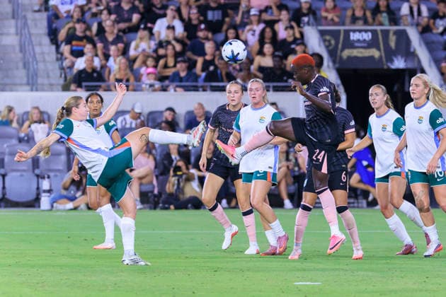 September 11, 2026, Los Angeles, California, USA: Prisca Chilufya 24 of the Angel City FC and Delanie Sheehan 24 of the Denver Summit FC both reach to touch the ball first during their regular season NWSL game on Friday September 11, 2026 at the BMO Stadium in Los Angeles, California. ACFC tie with Denver Summit, 3-3. ARIANA RUIZ PI ACFC Vs. Denver Summit  - ZUMAp124 20260911_zaa_p124_045 Copyright: xArianaxRuizx