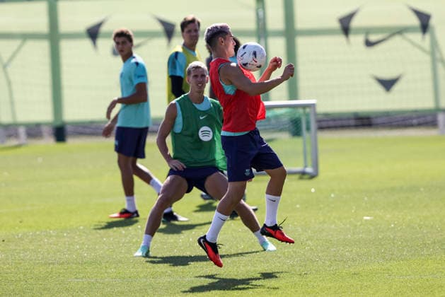 September 12, 2026, Sant Joan Despi, Barcelona, Spain: Gavi and Dani Olmo during the training day of FC Barcelona, Barca ahead the Spanish League, Laliga EA Sports, football match against Levante UD at Ciudad Esportiva Joan Gamper on September 12, 2026 in Sant Joan Despi, Barcelona, Spain. FC Barcelona Training And press conference, PK, Pressekonferenz - LaLiga EA Sports - ZUMAa181 20260912_zaa_a181_005 Copyright: xJavierxBorregox