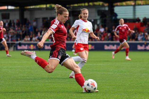 Deutschland: Fußball Google Pixel Frauen-Bundesliga 2026 - 2027, 4. Spieltag - RB Leipzig gegen 1.FC Nürnberg, Trainingszentrum von RB Leipzig (Leipzig): Abschluss von Nastassja Lein (1. FC Nürnberg Frauen, 24) *** Germany Soccer Google Pixel Women s Bundesliga 2026 2027, Matchday 4: RB Leipzig vs. 1. FC Nürnberg, RB Leipzig Training Center in Leipzig, Goal by Nastassja Lein of 1. FC Nürnberg Women, 24 Copyright: xx