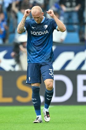 Bochum, Vonovia Ruhrstadion, 12.09.26, GER, Herren, 2.Bundesliga, Saison 2026-2027, VfL Bochum - SpVgg Greuther Fuerth Bild: DFL regulations prohibit any use of photographs as image sequences and or quasi-video. NRW Deutschland *** Bochum, Vonovia Ruhrstadion, September 12, 2026, GER, Men s, 2. Bundesliga, 2026–2027 Season, VfL Bochum vs. SpVgg Greuther Fürth. Image: DFL regulations prohibit any use of photographs as image sequences and or quasi-video. NRW, Germany
