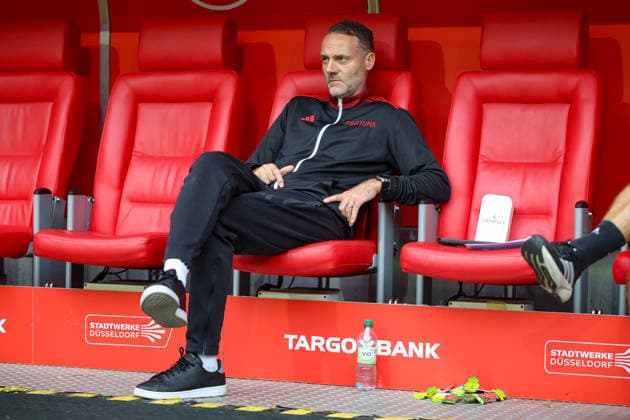 September 12, 2026, GER, Soccer, Men s, 3rd Division, 2026–2027 Season, Fortuna Düsseldorf vs. MSV Duisburg; Coach Alexander Ende; F95; watch the game on Düsseldorf Merkur; Spiel Arena; North Rhine-Westphalia; Germany Copyright: xAdrianxSchlüterx