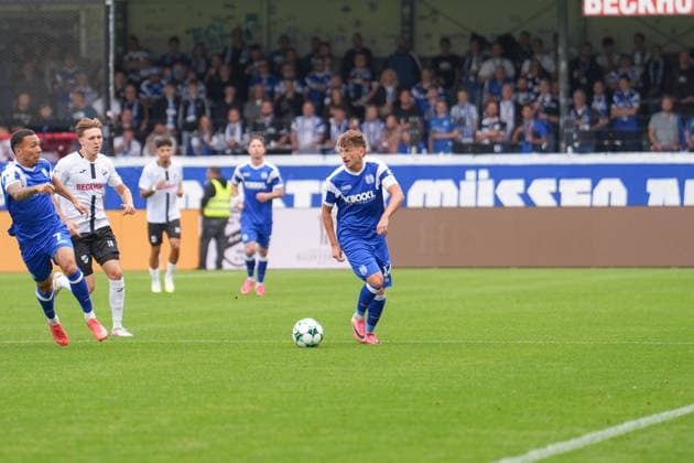 German Soccer, 3rd Division, Matchday 5, Sportclub Arena Verl, SC Verl vs. SV Meppen Thorben Deters SV Meppen, 14 Copyright: xMichelxWittex