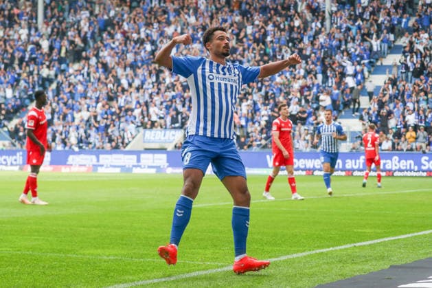 12.09.2026, xgox, Fussball - 2.Bundesliga 1.FC Magdeburg - 1.FC Kaiserslautern emspor, v.l. Jubel, Torjubel, jubelt ueber das Tor, celebrate the goal, celebration nach dem 3:0 durch Emmanuel Iyoha (Magdeburg, 8) (DFL DFB REGULATIONS PROHIBIT ANY USE OF PHOTOGRAPHS as IMAGE SEQUENCES and or QUASI-VIDEO) Magdeburg *** September 12, 2026, xgox, Soccer, 2. Bundesliga, 1. FC Magdeburg vs. 1. FC Kaiserslautern, emspor, from left: cheering, Goal celebration, celebrating the goal, celebration after the 3–0 goal by Emmanuel Iyoha for Magdeburg, 8 DFL DFB REGULATIONS PROHIBIT ANY USE OF PHOTOGRAPHS as IMAGE SEQUENCES and or QUASI-VIDEO Magdeburg