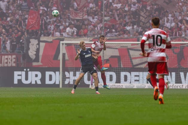September 12, 2026, GER, Soccer, Men s, 3rd Division, 2026–2027 Season, Fortuna Düsseldorf vs. MSV Duisburg; Peter Remmert (Duisburg) and Tim Oberdorf (F95) battle for the ball at the Merkur Spiel Arena in North Rhine-Westphalia, Germany Copyright: xAdrianxSchlüterx