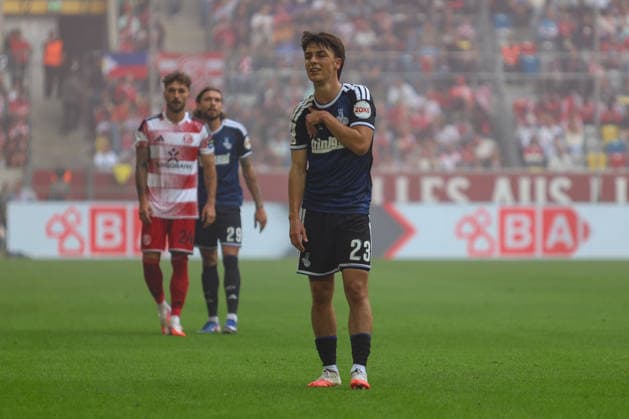 September 12, 2026, Germany, Soccer, Men s, 3rd Division, 2026–2027 Season, Fortuna Düsseldorf vs. MSV Duisburg; Simon Symalla of MSV is watching Copyright: xSvenxHanischx
