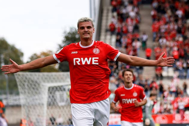 Soccer, 3rd Division, Matchday 5: Rot-Weiss Essen vs. Würzburger Kickers on September 12, 2026, at the Stadion an der Hafenstraße in Essen. Rot-Weiss Essen celebrates a goal. Marek Janssen, Rot-Weiss Essen