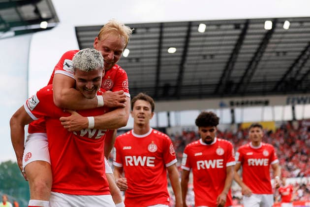 Soccer, 3rd Division, Matchday 5: Rot-Weiss Essen vs. Würzburger Kickers on September 12, 2026, at the Stadion an der Hafenstraße in Essen. Rot-Weiss Essen celebrates a goal. Marek Janssen, Rot-Weiss Essen