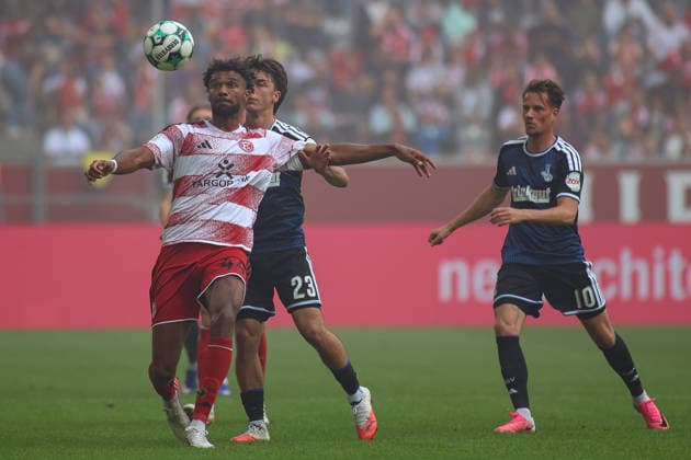 September 12, 2026, GER, Soccer, Men s, 3rd Division, 2026–2027 Season, Fortuna Düsseldorf vs. MSV Duisburg: Elias Egouli (F95) and Simon Symalla (MSV) battling for the ball Copyright: xSvenxHanischx