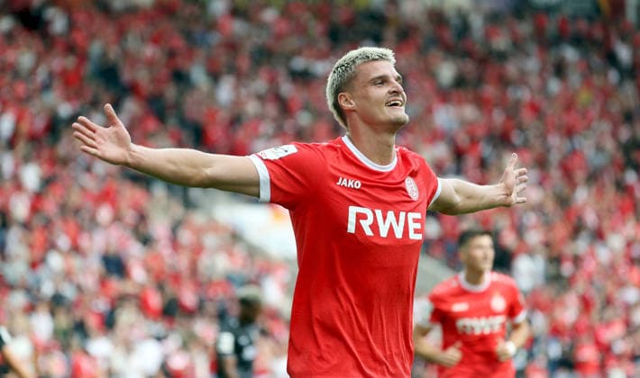 September 12, 2026, xfsx, Men s, Soccer, 2026–2027 Season, 3rd Division, Matchday 5: Rot-Weiss Essen vs. Würzburger Kickers. From left: Marek Janssen of Rot-Weiss Essen celebrating the goal. Goal celebration, cheering over the 1–0 goal. Still image from Essen Stadium on Hafenstrasse, North Rhine-Westphalia, Germany