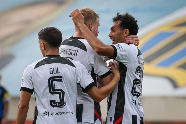 3rd Division, 2026–27 Season: 1. FC Saarbrücken vs. FC Ingolstadt 04 XXXXX XXXXX Photo by Meyer: Lars Lokotsch (No. 13, FCI) scores the opening goal (0–1); FCI celebrates. 3rd Division, 2026–27 Season: 1. FC Saarbrücken vs. FC Ingolstadt 04