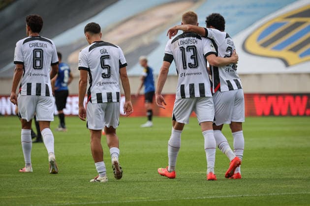 3rd Division, 2026–27 Season: 1. FC Saarbrücken vs. FC Ingolstadt 04 XXXXX XXXXX Photo by Meyer: Lars Lokotsch (No. 13, FCI) scores the opening goal (0–1); FCI celebrates. 3rd Division, 2026–27 Season: 1. FC Saarbrücken vs. FC Ingolstadt 04