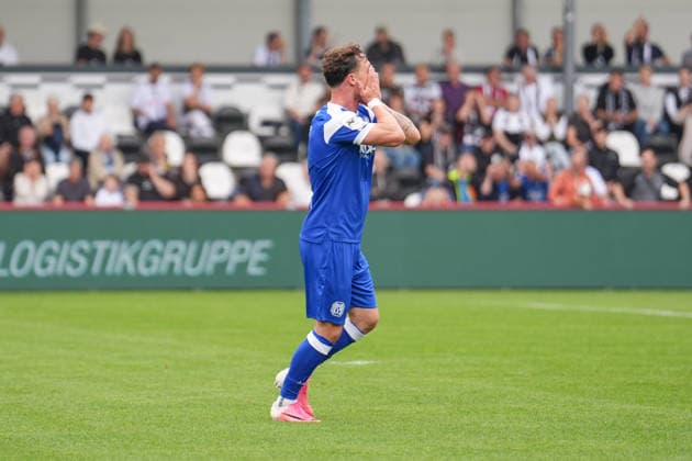 German Soccer, 3rd Division, Matchday 5, Sportclub Arena Verl, SC Verl vs. SV Meppen; Tobias Mißner (SV Meppen), 3: disappointed, angry, missed opportunity Copyright: xMichelxWittex