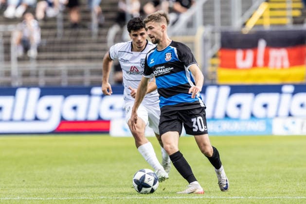 SSV Ulm 1846 Soccer vs. FSV Frankfurt, Soccer, Regionalliga Southwest, Matchday 7, Donaustadion Ulm, Ulm, September 12, 2026, Corvin Bock, FSV Frankfurt, 30 SSV Ulm 1846 Soccer vs. FSV Frankfurt, Soccer, Regionalliga Southwest, Matchday 7, Donaustadion Ulm, Ulm, September 12, 2026; Photo by Lucca Fundel, Ulm, Donaustadion Ulm, Baden-Württemberg, Germany