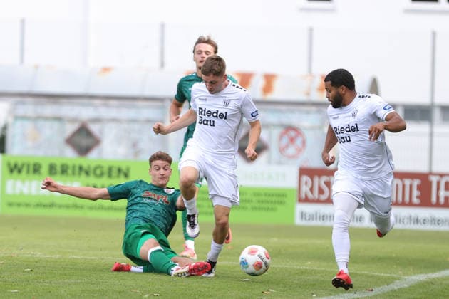 September 12, 2026, Soccer, Men s, Bavarian Regional League, 2026–2027 Season, Matchday 8: VfB Eichstätt vs. FC Schweinfurt 05. From left: Jonas Winkler (VfB Eichstätt, No. 22) against Philipp Hack (FC Schweinfurt 05, No. 07). Eichstätt Hirsch Sportpark, Bavaria, Germany