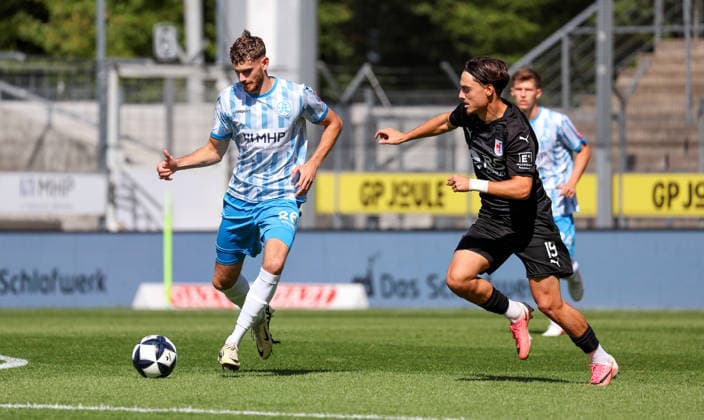 September 5, 2026, Germany, Stuttgart, Soccer, Regionalliga Südwest, SV Stuttgarter Kickers vs. SG Barockstadt Fulda Lehnerz, from left: Luca Trslic (Kickers), Ali Hüseyin Gün (Fulda)