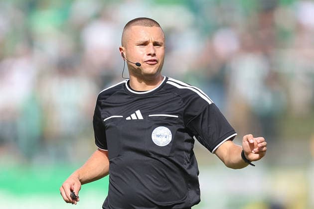 Chemie Leipzig vs. Zwickau, Northeast Regional League, Leipzig, September 12, 2026, Alfred Kunze Sportpark, Soccer, Men, 2026–2027 Season, Northeast Regional League, Matchday 8, BSG Chemie Leipzig vs. FSV Zwickau, Pictured: Referee Benjamin Strebinger,
