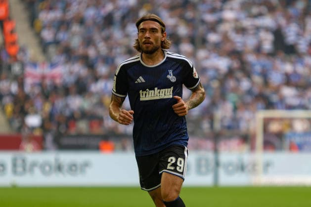 September 12, 2026, GER, Soccer, Men s, 3rd Division, 2026–2027 Season, Fortuna Düsseldorf vs. MSV Duisburg; Joshua Bitter (MSV) watches Copyright: xSvenxHanischx