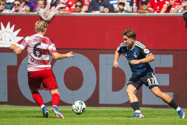 3rd Division: Fortuna Düsseldorf vs. MSV Duisburg ** FOR EDITORIAL USE ONLY ** EDITORIAL USE ONLY ** p Soccer 3rd Division Fortuna Düsseldorf vs. MSV Duisburg on September 12, 2026, at the Merkur Spiel Arena in Düsseldorf Patrick Sussek Duisburg Düsseldorf Copyright JakobxKlos Copyright: JakobxKlos doc87kj5k7ly3aw8rbnqek ,EDITORIAL USE ONLY Copyright: JakobxKlos