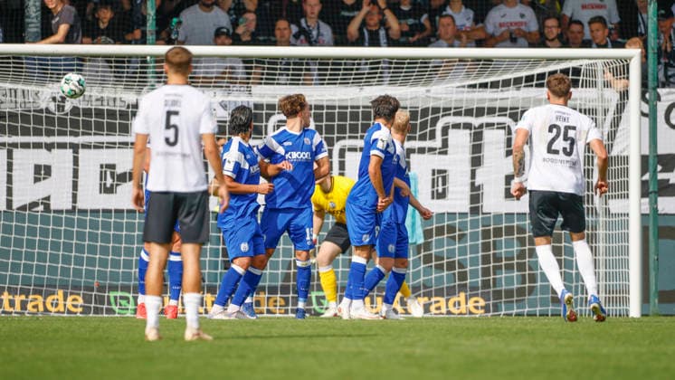 September 12, 2026, Sportclub Arena, Verl, GER, 3rd Division, Matchday 5: SC Verl vs. SV Meppen, Vinko Sapina (SC Verl 25) scores to tie the game at 1–1. DFL regulations prohibit any use of photographs as image sequences and or quasi-video. Verl, NRW, Sportclub Arena