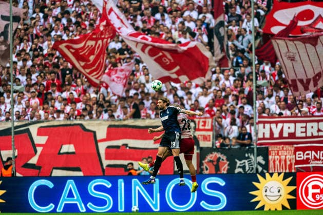 Sascha Risch of Fortuna Düsseldorf, 28, in an aerial duel with Joshua Bitter of MSV Duisburg, 29; Fortuna Düsseldorf vs. MSV Duisburg, soccer, 3. Liga, Matchday 5, 2026–27 season, December 9, 2026, DFL regulations prohibit any use of photographs as image sequences and or quasi-video. Fortuna Düsseldorf vs. MSV Duisburg, soccer, 3. Liga, Matchday 5, 2026–27 season, September 12, 2026, Düsseldorf Copyright: xEibner-Pressefoto LukasxBaldygax EP_LBA