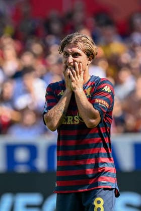 Genoa™s Tommaso Baldanzi during the Serie A soccer match between Genoa and Frosinone at the Luigi Ferraris Stadium in Genoa, Italy - Saturday, September 12, 2026. - Soccer .  Copyright: xTanoxPecoraro LaPressex