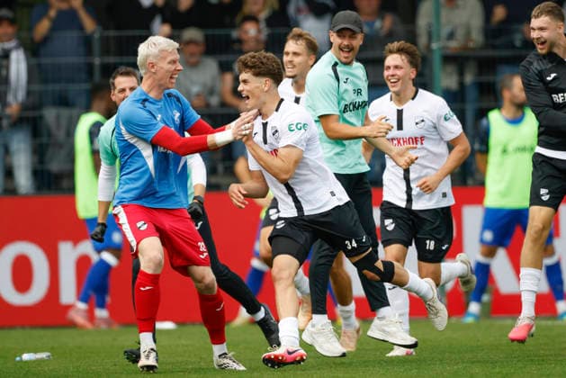 September 12, 2026, Sportclub Arena, Verl, GER, 3rd Division, Matchday 5: SC Verl vs. SV Meppen, Leandro Putaro of SC Verl 34 celebrates after scoring the 2–1 goal. DFL REGULATIONS PROHIBIT ANY USE OF PHOTOGRAPHS AS IMAGE SEQUENCES AND OR QUASI-VIDEO. Verl, NRW, Sportclub Arena