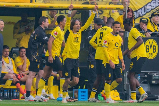 1. Bundesliga, 3. Spieltag, Borussia Dortmund vs. SC Paderborn 07 am 12.09.2026 Tor zum 1:0 durch Fabio Silva *** Bundesliga 1, Matchday 3, Borussia Dortmund vs. SC Paderborn 07 on September 12, 2026. Goal to make it 1–0 by Fabio Silva Copyright: xBahhoxKarax