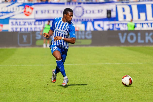 Deutschland: 2.Bundesliga, Saison 2026 2027, 12.09.2026, 5. Spieltag,1.FC Magdeburg vs 1. FC Kaiserslautern, Avnet Arena : Pierre Nadjombe (1.FC Magdeburg, 28) am Ball *** Germany 2. Bundesliga, 2026–2027 Season, September 12, 2026, Matchday 5, 1 FC Magdeburg vs. 1 FC Kaiserslautern, Avnet Arena Pierre Nadjombe 1 FC Magdeburg, 28 on the ball Copyright: xMichellexLukax