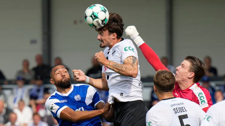 September 12, 2026, Sportclub Arena, Verl, GER, 3rd Division, Matchday 5: SC Verl vs. SV Meppen, Cyrill Akono (SV Meppen) 9. DFL regulations prohibit any use of photographs as image sequences and or quasi-video. Verl, NRW, Sportclub Arena