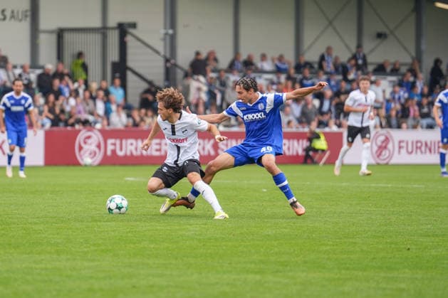 German Soccer, 3rd Division, Matchday 5, Sportclub Arena Verl, SC Verl vs. SV Meppen Niclas Nadj, SV Meppen, 40 Copyright: xMichelxWittex