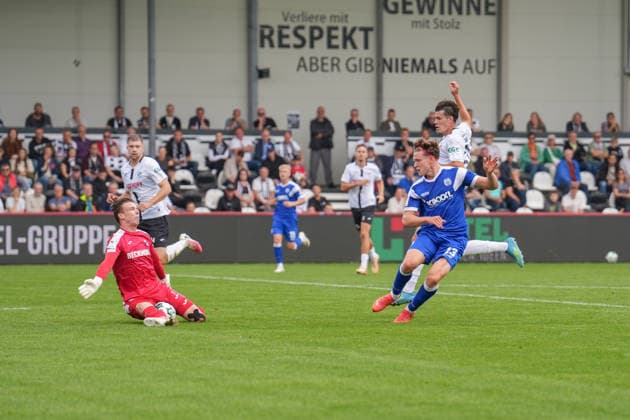 German Soccer, 3rd Division, Matchday 5, Sportclub Arena Verl, SC Verl vs. SV Meppen: Chance by Richard Meier (SV Meppen), 13 Copyright: xMichelxWittex
