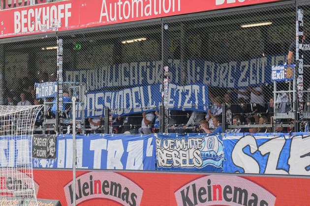 German Soccer, 3rd Division, Matchday 5, Sportclub Arena Verl, SC Verl vs. SV Meppen (Regional League), Compass Model, Banner Copyright: xMichelxWittex