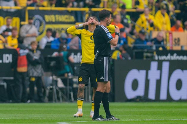 1. Bundesliga, 3. Spieltag, Borussia Dortmund vs. SC Paderborn 07 am 12.09.2026 Tor zum 1:0 durch Fabio Silva *** Bundesliga 1, Matchday 3, Borussia Dortmund vs. SC Paderborn 07 on September 12, 2026. Goal to make it 1–0 by Fabio Silva Copyright: xBahhoxKarax