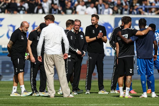 v.l. Sportdirektor Peer Jaekel (1. FC Magdeburg), Trainer Petrik Sander (1. FC Magdeburg), Trainer Pascal Ibold (1. FC Magdeburg) - 2. Fußball Bundesliga Saison 2026-2027 1. FC Magdeburg vs 1. FC Kaiserslautern in der Avnet Arena in Magdeburg - Fußball,Mann,Männer,Deutschland,12.09.2026 *** From left: Sports Director Peer Jaekel, 1. FC Magdeburg; Coach Petrik Sander, 1. FC Magdeburg; Coach Pascal Ibold, 1 FC Magdeburg 2, Bundesliga Season 2026–2027, 1 FC Magdeburg vs. 1 FC Kaiserslautern at the Avnet Arena in Magdeburg, soccer, man, men, Germany, September 12, 2026