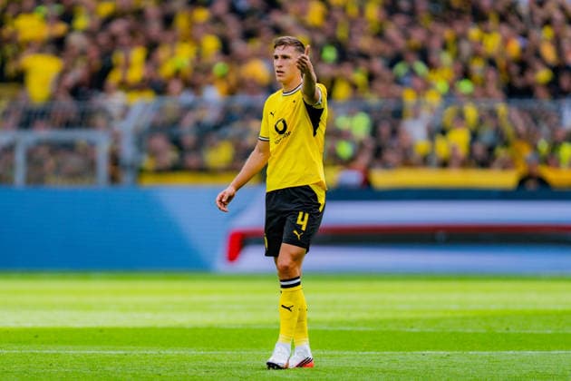 1. Bundesliga, 3. Spieltag, Borussia Dortmund vs. SC Paderborn 07 am 12.09.2026 Nico Schlotterbeck *** Bundesliga 1, Matchday 3, Borussia Dortmund vs. SC Paderborn 07 on September 12, 2026, Nico Schlotterbeck Copyright: xBahhoxKarax