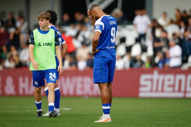 September 12, 2026, Sportclub Arena, Verl, GER, 3rd Division, Matchday 5: SC Verl vs. SV Meppen, Cyrill Akono of SV Meppen 9 is disappointed after the 2–1 loss. DFL regulations prohibit any use of photographs as image sequences and or quasi-video. Verl, North Rhine-Westphalia, Sportclub Arena