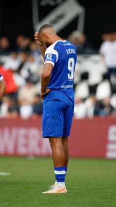 September 12, 2026, Sportclub Arena, Verl, GER, 3rd Division, Matchday 5: SC Verl vs. SV Meppen, Cyrill Akono of SV Meppen 9 is disappointed after the 2–1 loss. DFL regulations prohibit any use of photographs as image sequences and or quasi-video. Verl, North Rhine-Westphalia, Sportclub Arena